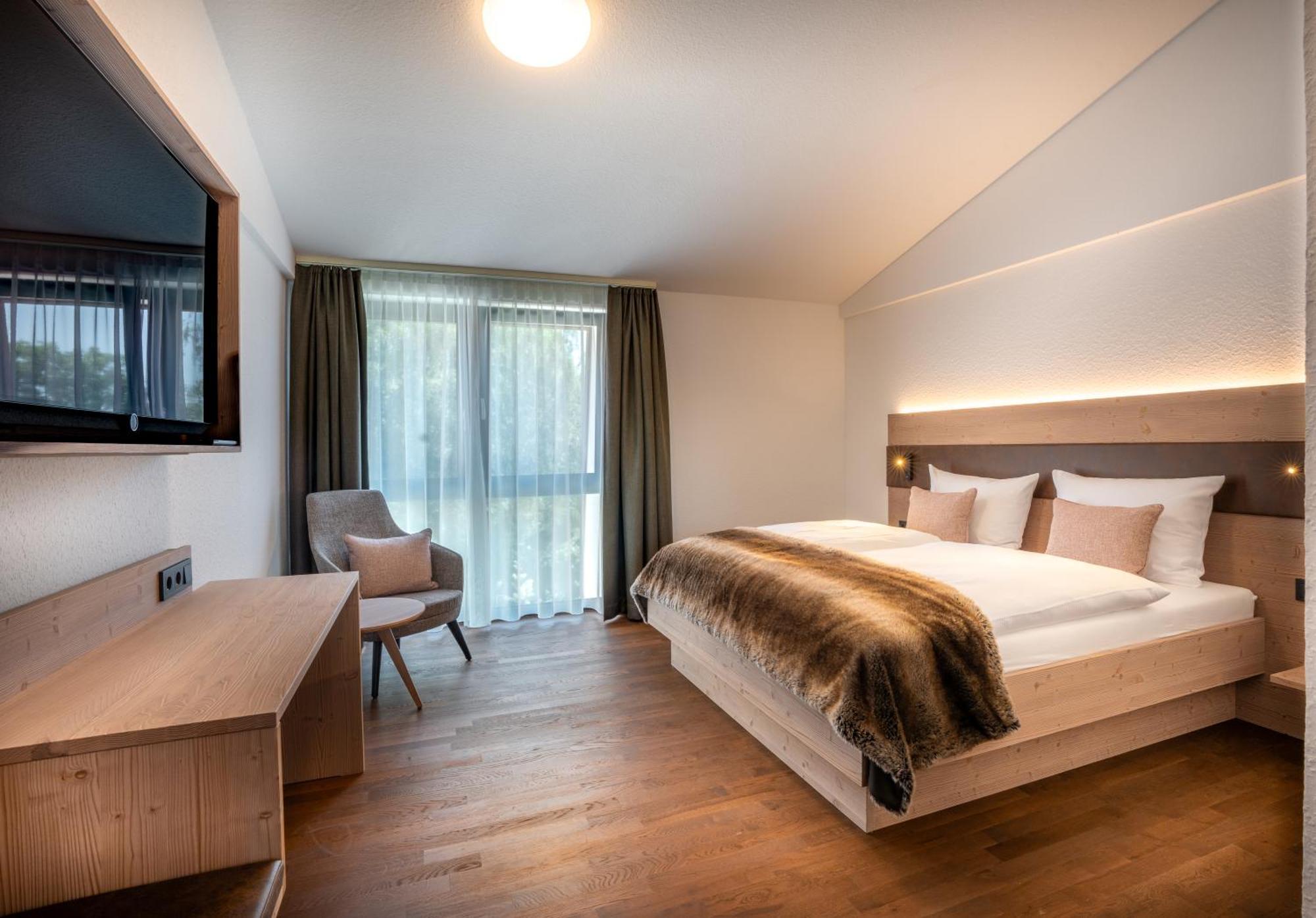 Landhotel Gruener Wald Neuhausen  Esterno foto